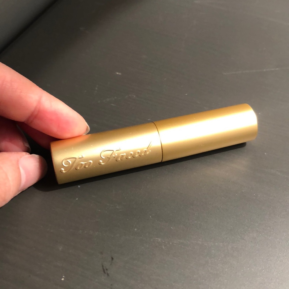 Too Faced Unicorn Tears Lip Stick